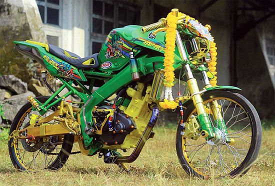 Detail Modif Vixion Simple Tapi Keren Nomer 32