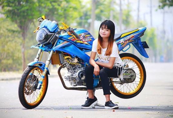 Detail Modif Vixion Simple Tapi Keren Nomer 42