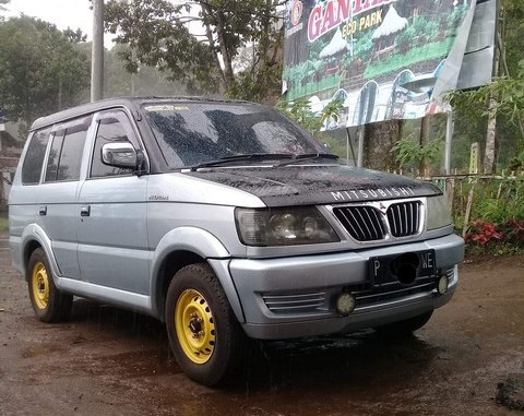 Detail Modifikasi Mobil Kuda Tahun 2000 Nomer 14