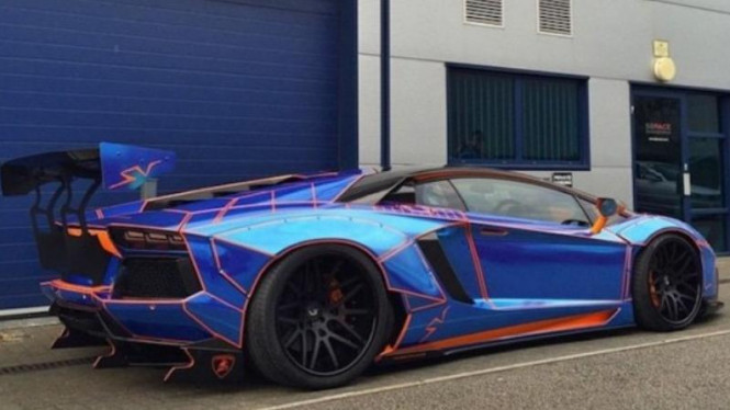 Detail Modifikasi Mobil Lamborgini Nomer 26