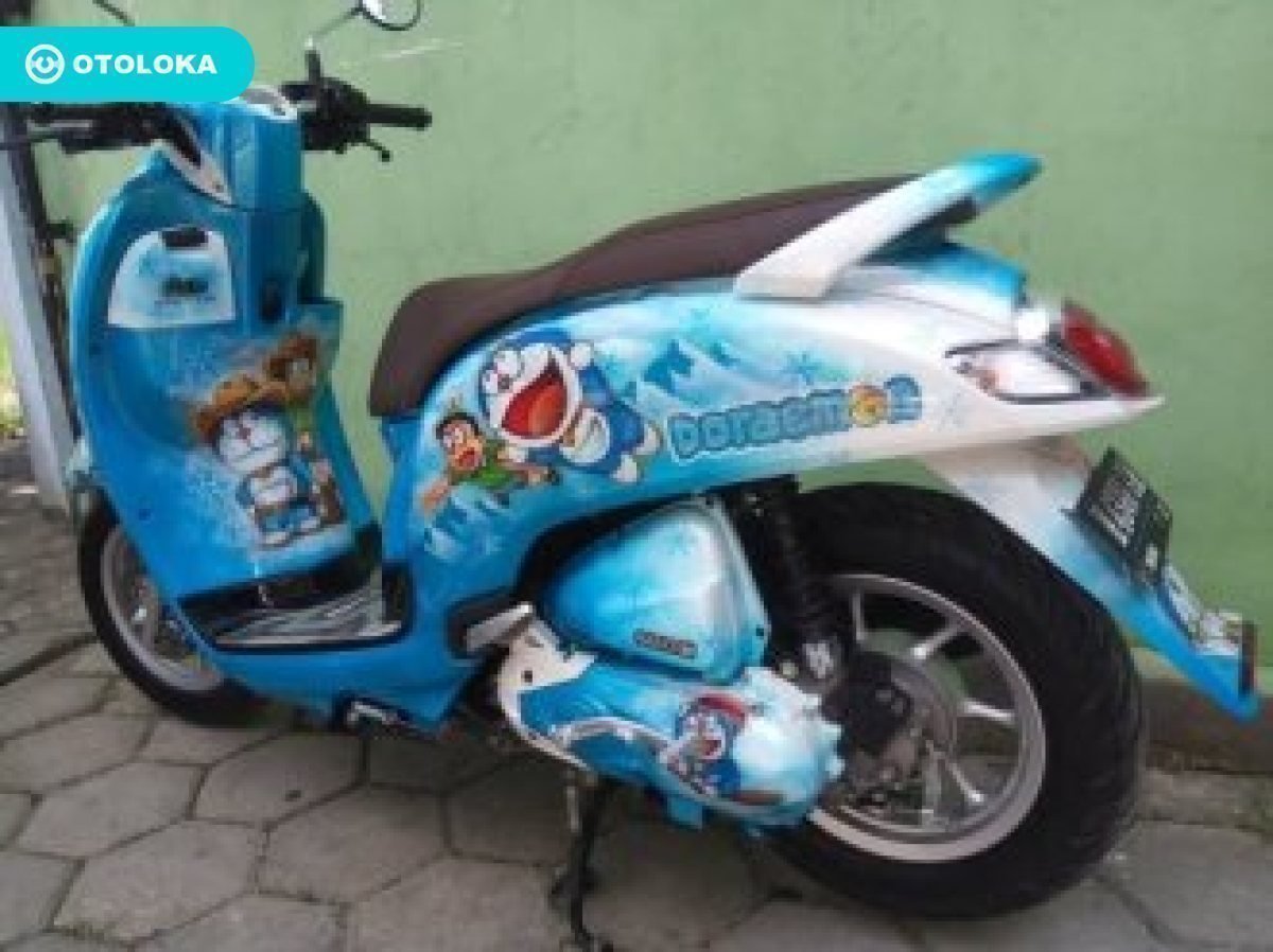 Detail Modifikasi Motor Scoopy Doraemon Nomer 33