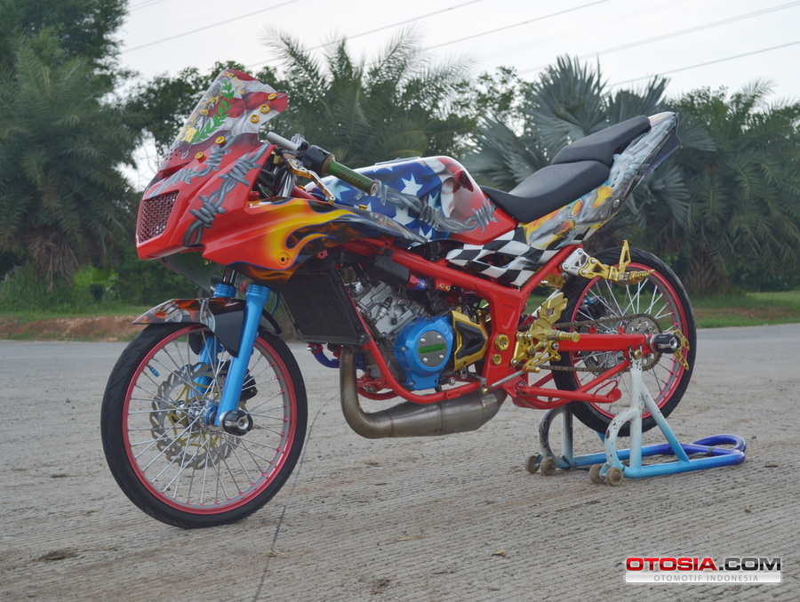 Detail Modifikasi Ninja R Warna Merah Nomer 51