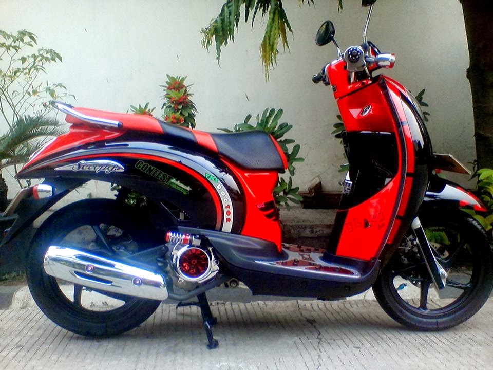 Detail Modifikasi Scoopy Merah Hitam Nomer 12