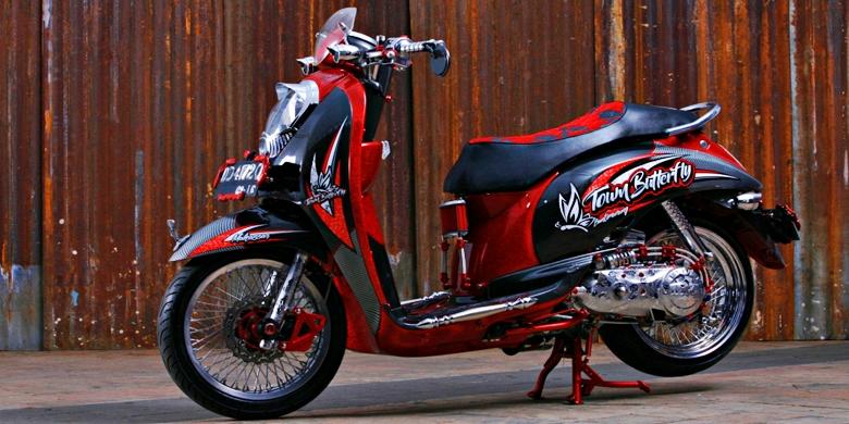 Detail Modifikasi Scoopy Merah Hitam Nomer 10