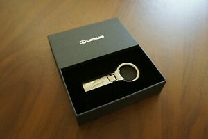 Detail Lexus F Sport Keychain Nomer 7