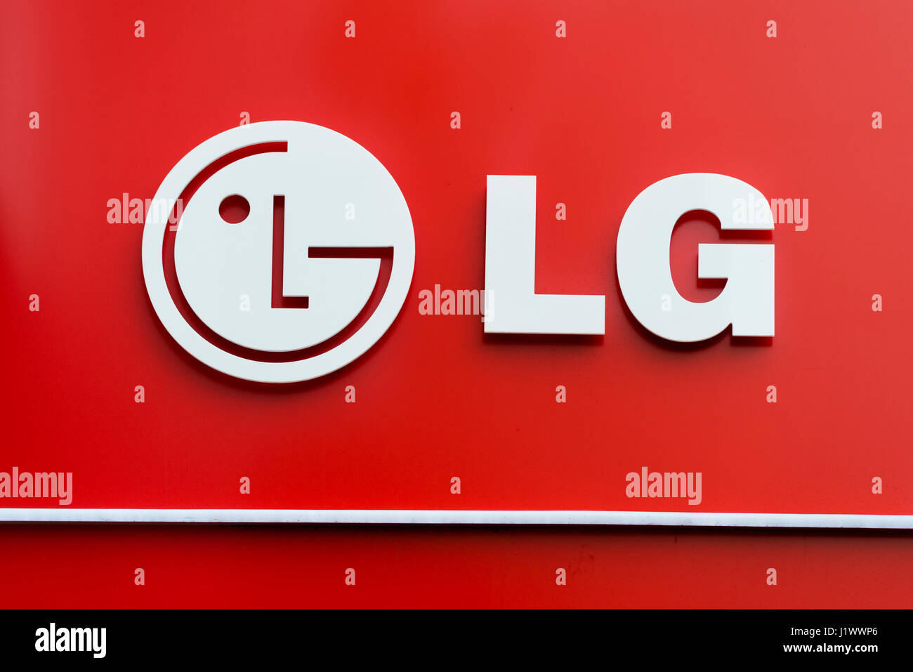 Detail Lg Logos Nomer 56