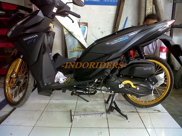 Detail Modifikasi Vario 150 Ring 17 Nomer 33