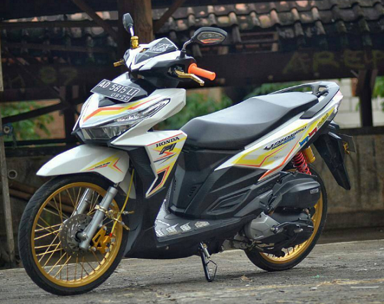 Detail Modifikasi Vario 150 Ring 17 Nomer 5