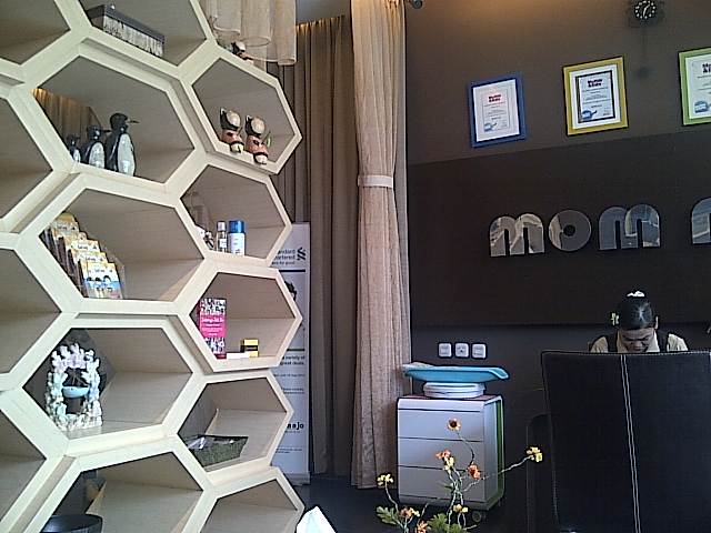 Detail Mom N Jo Bsd Nomer 42
