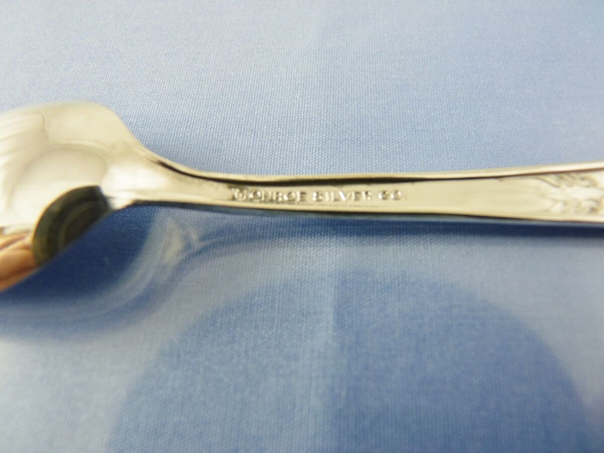 Detail Monroe Silver Co Spoon Nomer 21