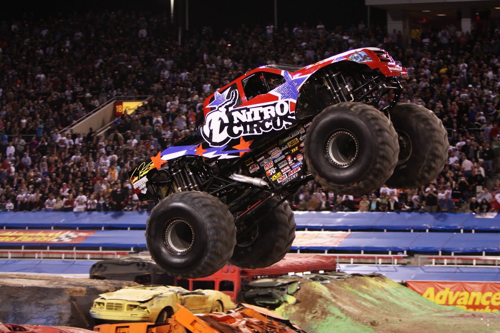 Detail Monster Truck Wallpaper Nomer 24