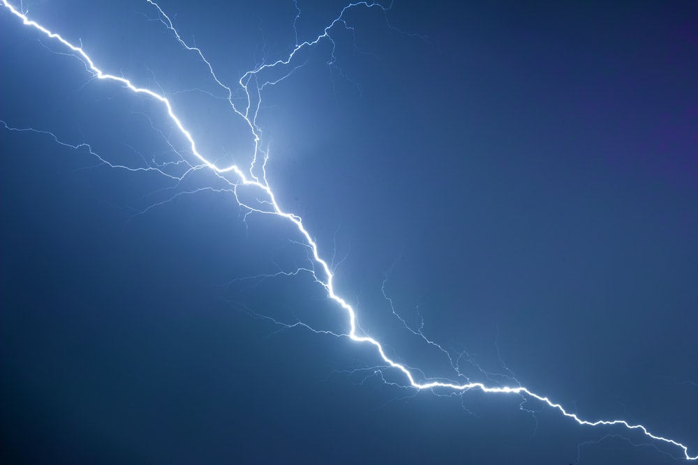 Detail Lightning Hd Nomer 8