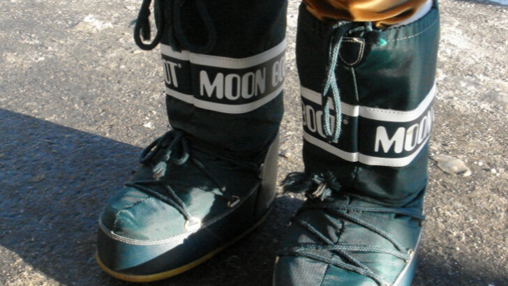 Detail Moon Boots Napoleon Dynamite Nomer 15