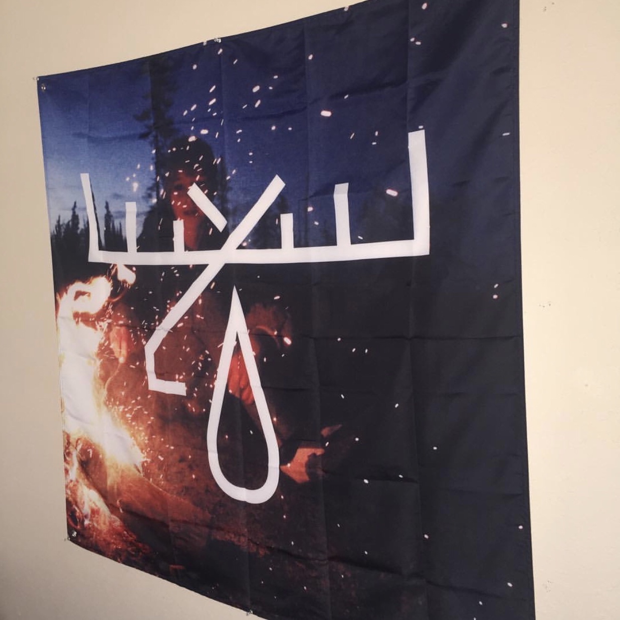 Detail Moose Blood Banner Nomer 3