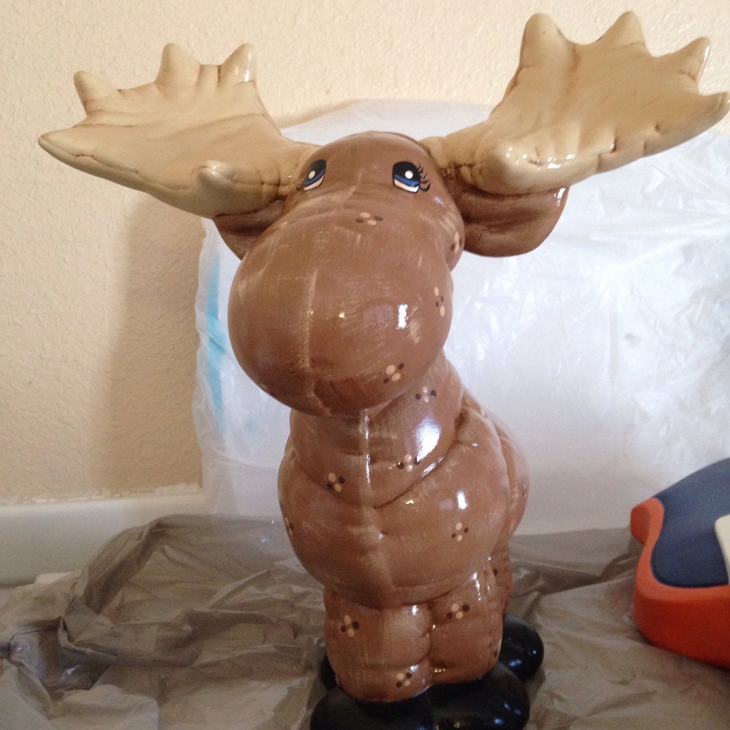 Detail Moose Piggy Bank Nomer 2