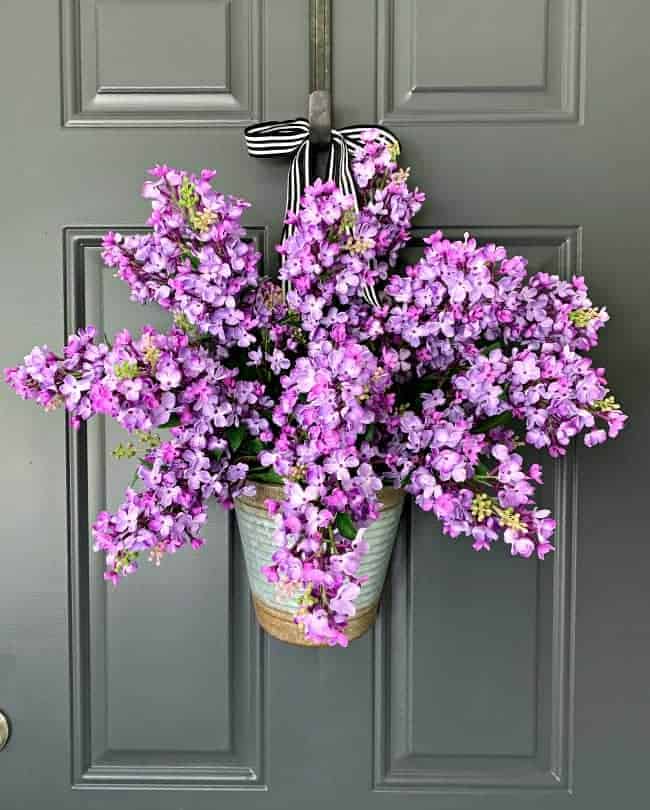 Detail Lilac Door Wreath Nomer 6