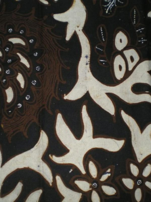Detail Motif Batik Daun Dan Bunga Nomer 44