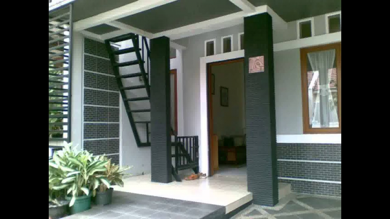 Detail Motif Cat Teras Rumah Nomer 25