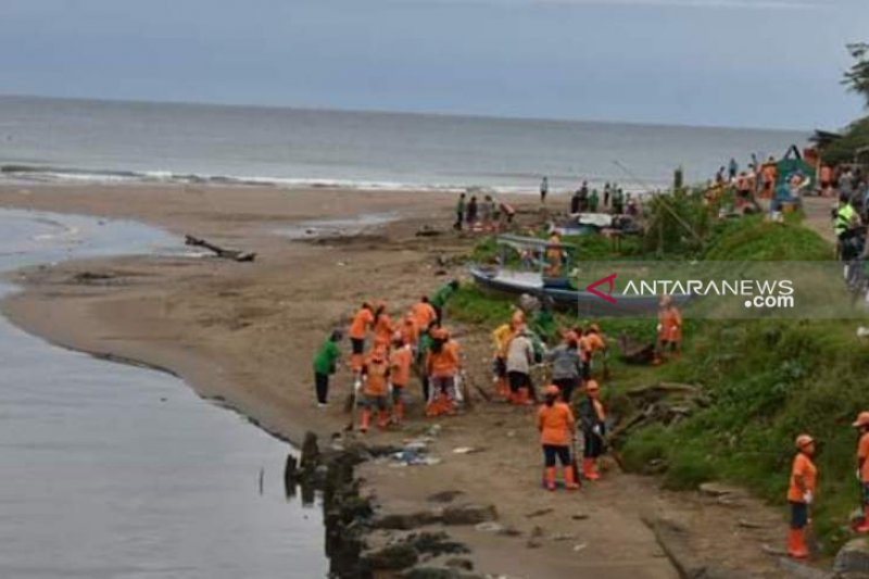 Detail Lingkungan Alam Pantai Nomer 38