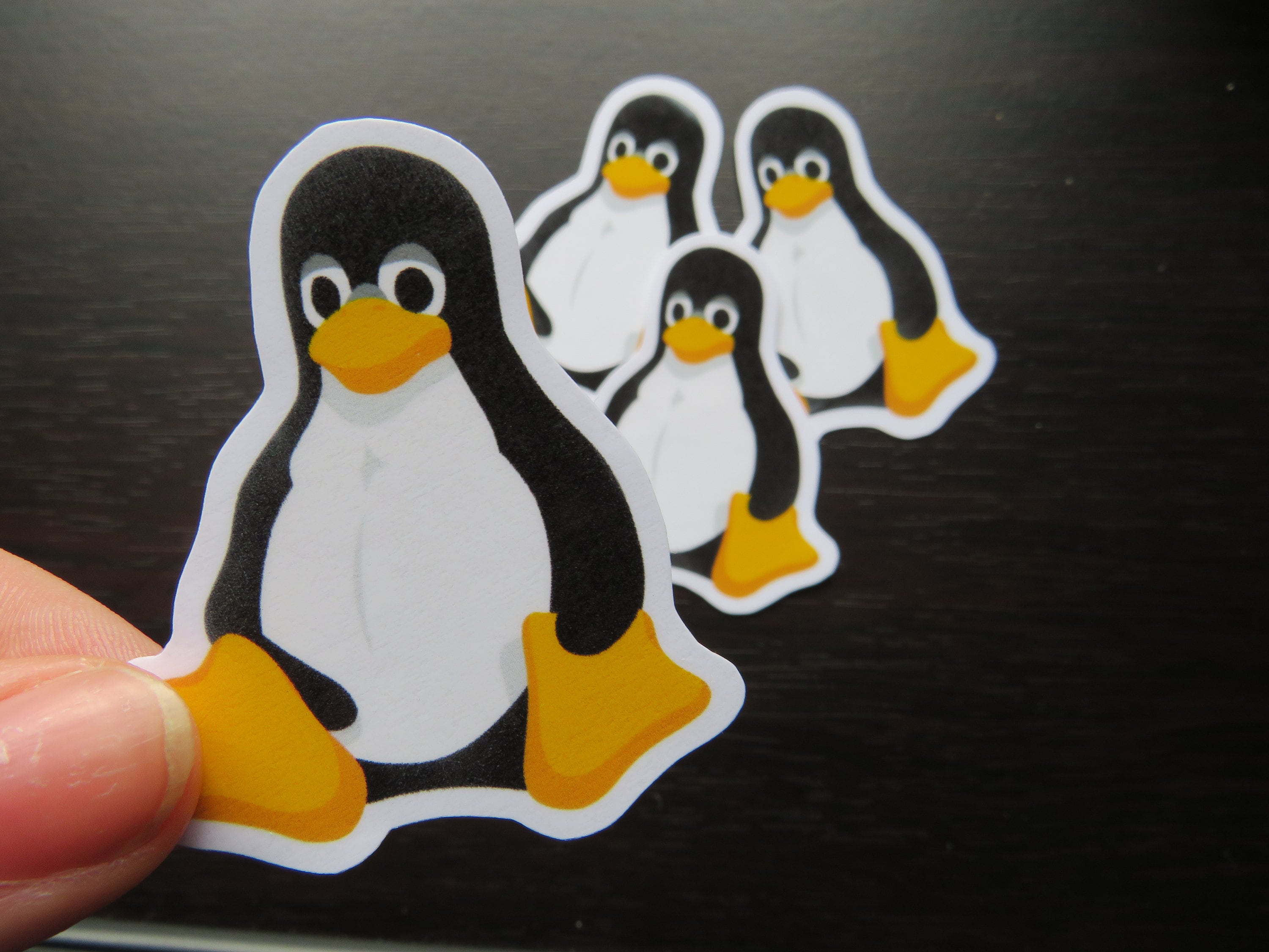 Detail Linux Penguin Stickers Nomer 52