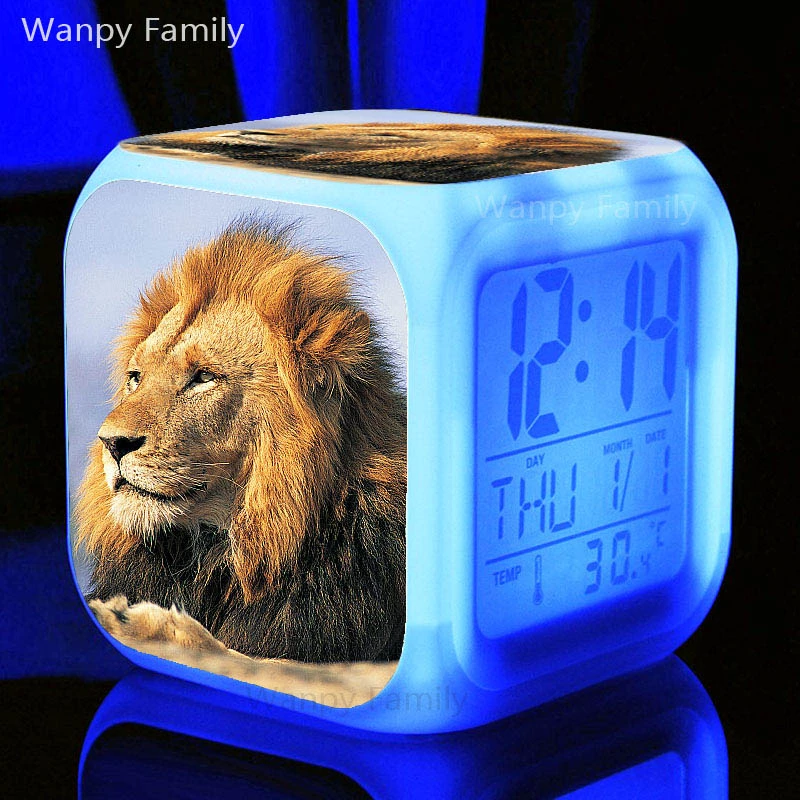 Detail Lion King Alarm Clock Nomer 4