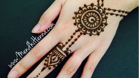 Detail Motif Henna Simple Cincin Nomer 9