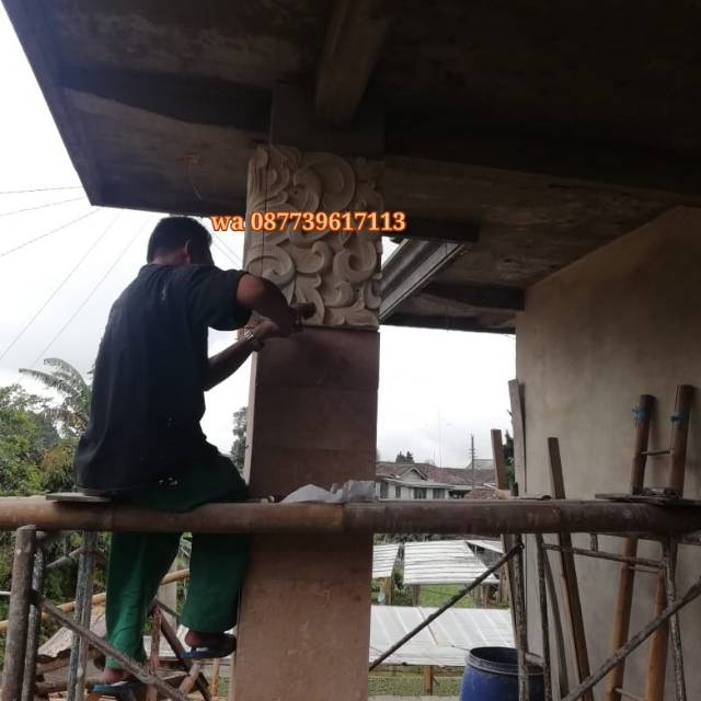 Detail Motif Relief Tiang Nomer 21