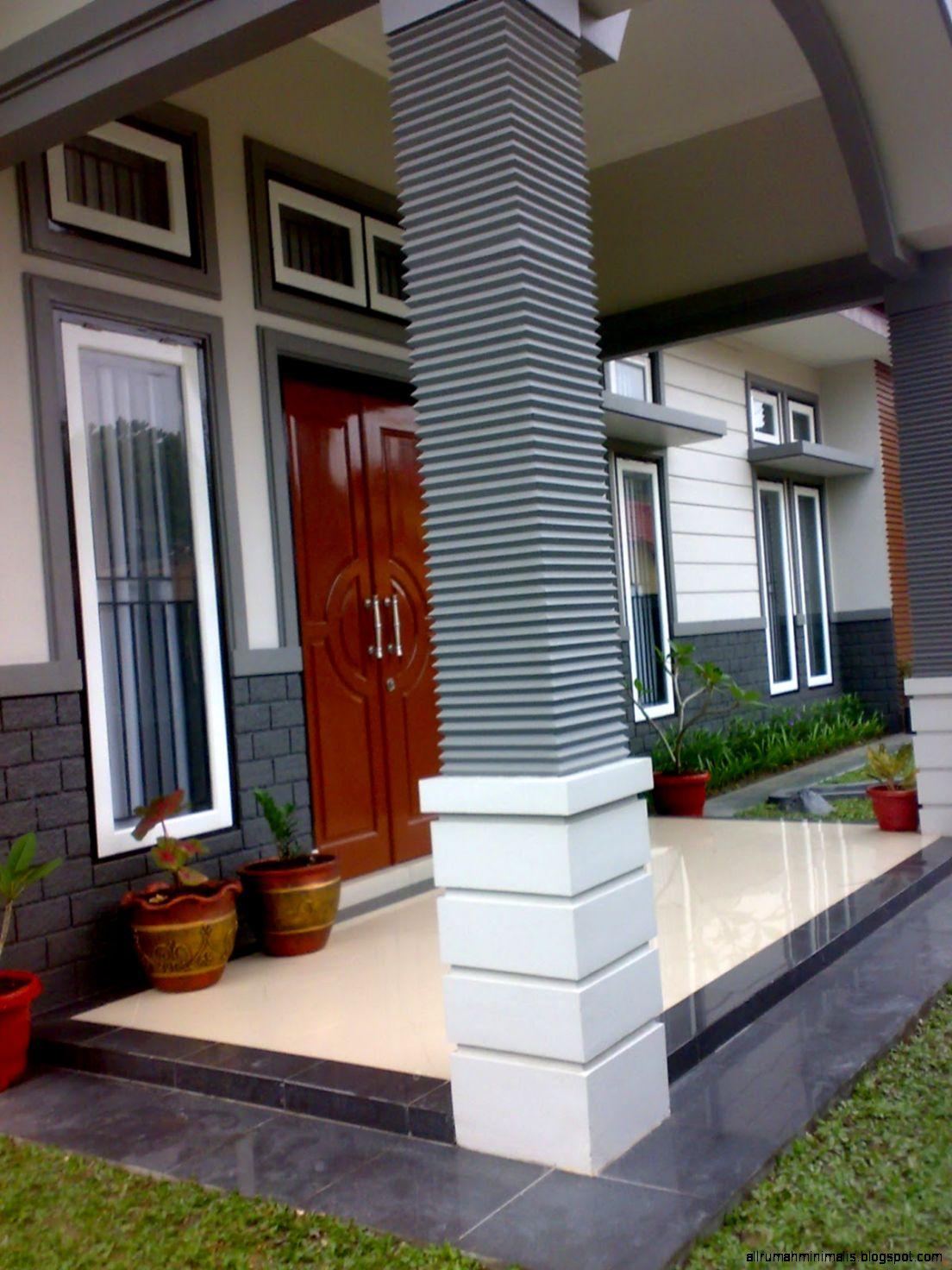 Detail Motif Relief Tiang Nomer 24