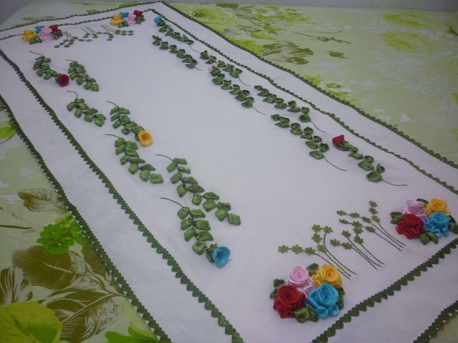 Detail Motif Taplak Meja Sederhana Nomer 15