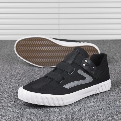 Detail Desain Sepatu Sneakers Nomer 51