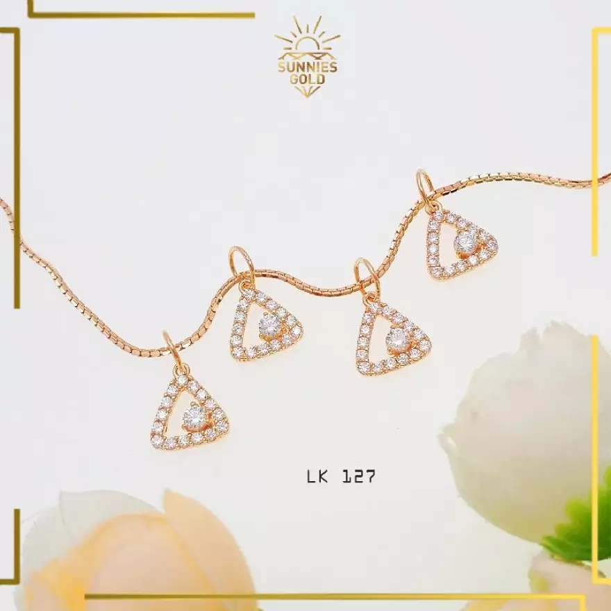 Detail Liontin Emas Simple Nomer 54