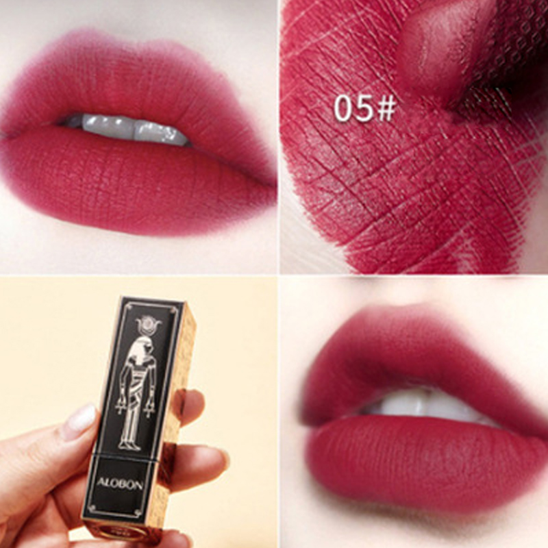 Detail Lipstik Merah Darah Nomer 18