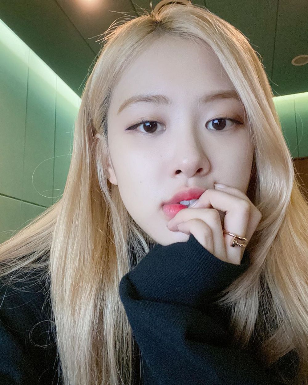 Detail Lisa Blackpink Rambut Pirang Nomer 32