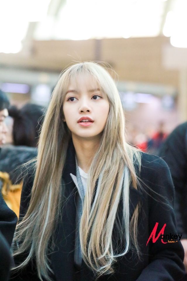 Detail Lisa Blackpink Rambut Pirang Nomer 5