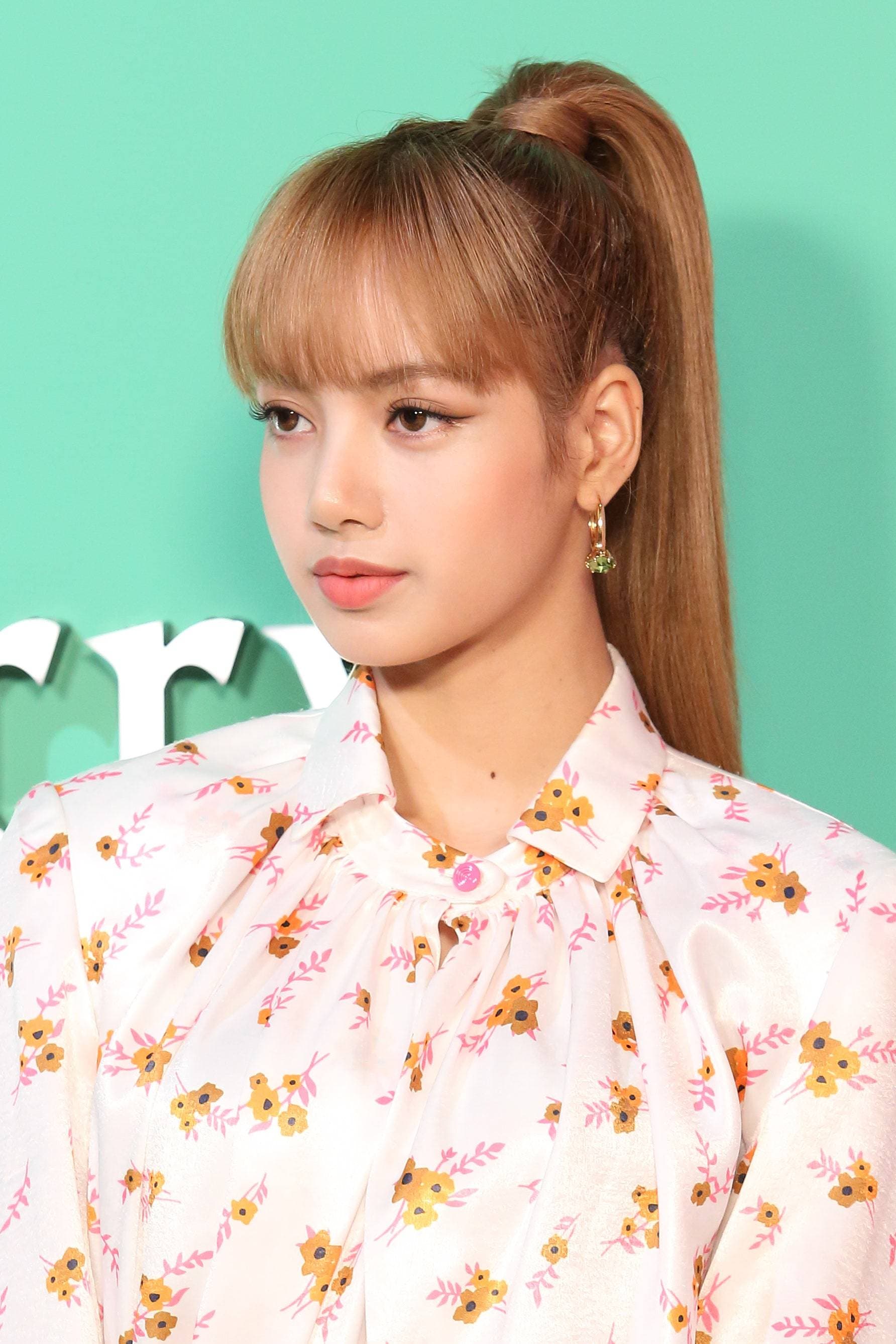 Detail Lisa Blackpink Rambut Pirang Nomer 50