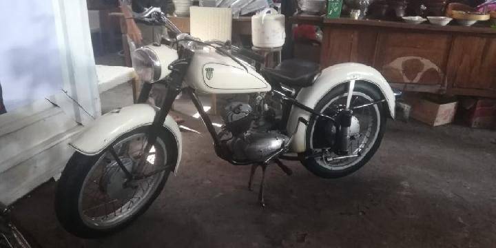 Detail Motor Dkw Jadul Nomer 52