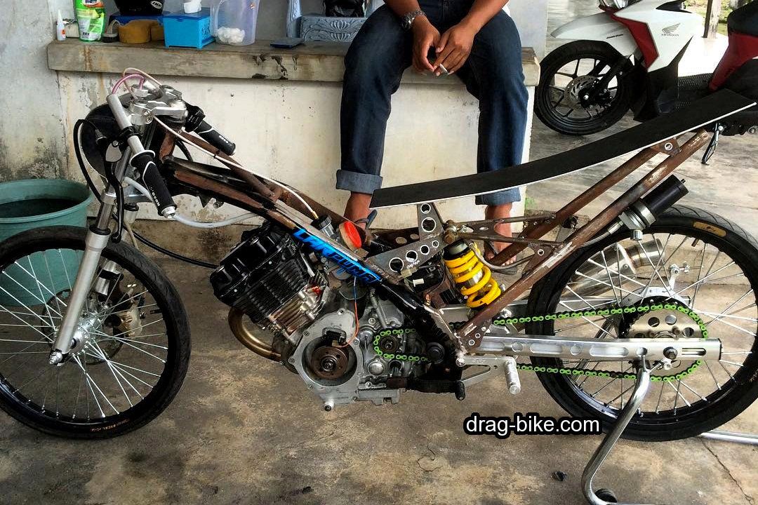 Detail Motor Drag Animasi Nomer 32