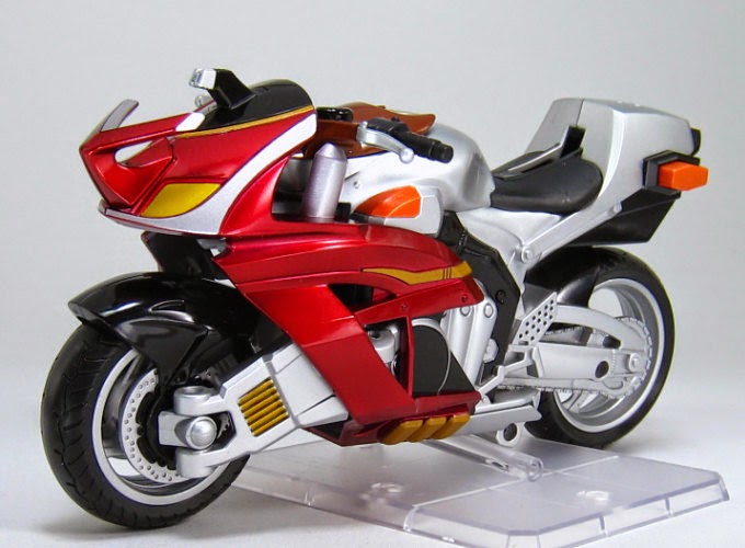 Detail Motor Kamen Rider Decade Nomer 35