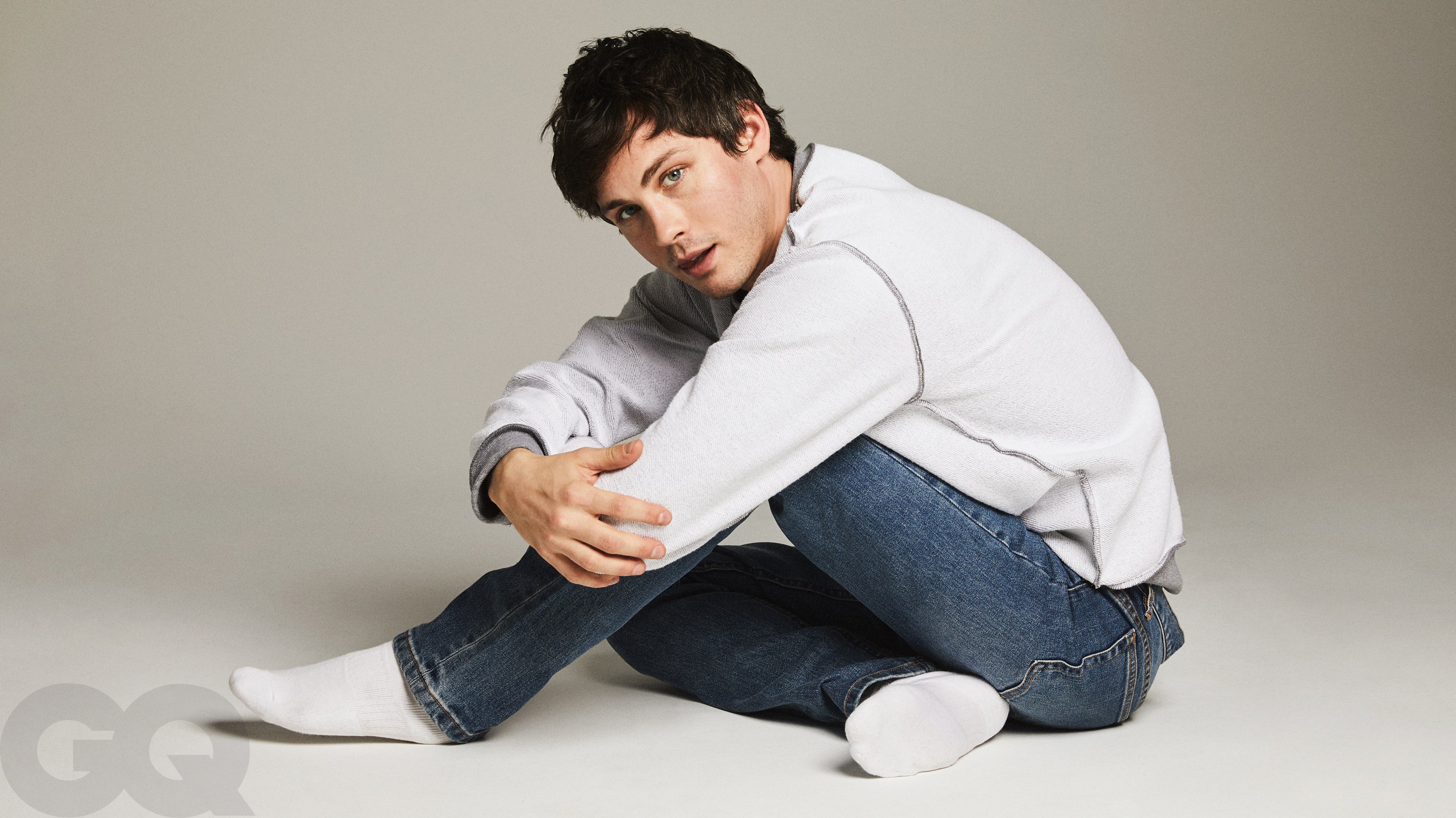 Detail Logan Lerman Photoshoot Nomer 7