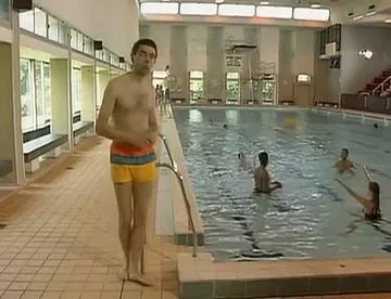 Detail Mrbean Swimming Nomer 23