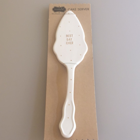 Detail Mud Pie Cake Server Nomer 34