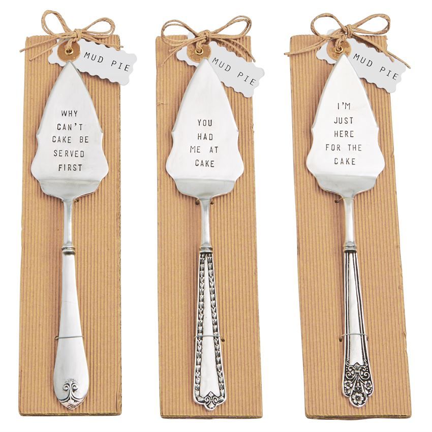 Detail Mud Pie Cake Server Nomer 8