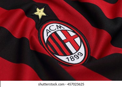 Detail Logo Ac Milan Keren Nomer 37