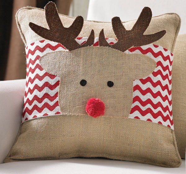 Detail Mud Pie Reindeer Pillow Nomer 2