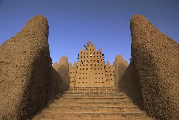 Detail Mud Pyramid Mosque Nomer 46