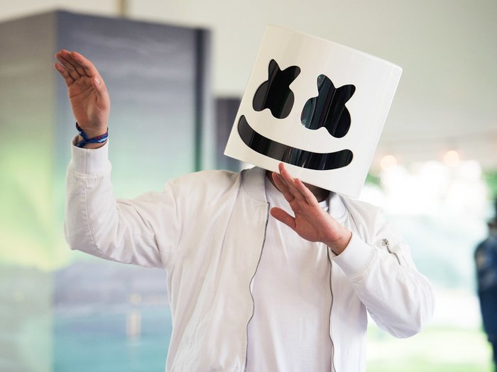 Detail Muka Dj Marshmello Nomer 47