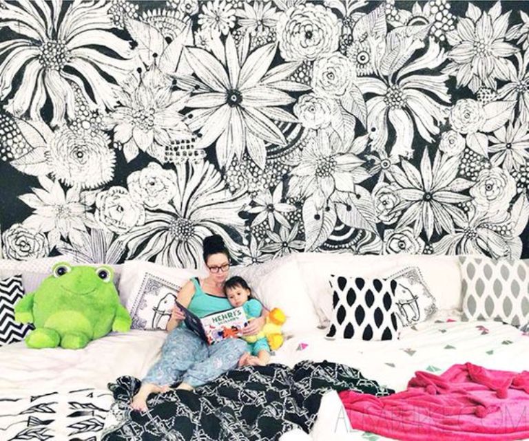 Detail Mural Dinding Kamar Hitam Putih Nomer 3