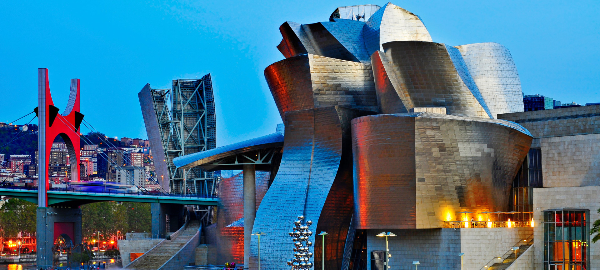 Detail Museum Guggenheim Bilbao Spanyol Nomer 22