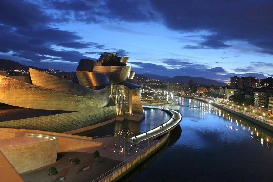 Detail Museum Guggenheim Bilbao Spanyol Nomer 49
