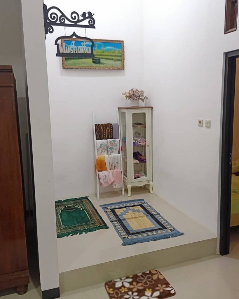 Detail Mushola Kecil Dalam Rumah Nomer 15